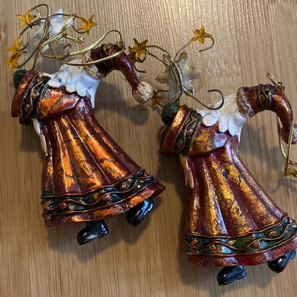 Five Vintage Resin Santa Ornaments (Burgundy Suits) - Picture 3 of 9